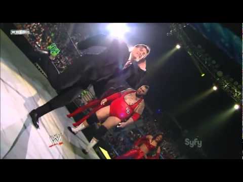 WWE Smackdown Dance Off - Wiliam Regal Dancing Far l'Amore