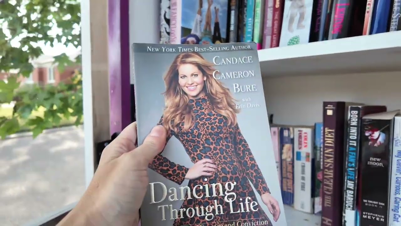 Little free library 📚 visit to UNHAUL more books 