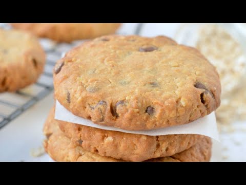 Vegan peanut butter oatmeal cookies