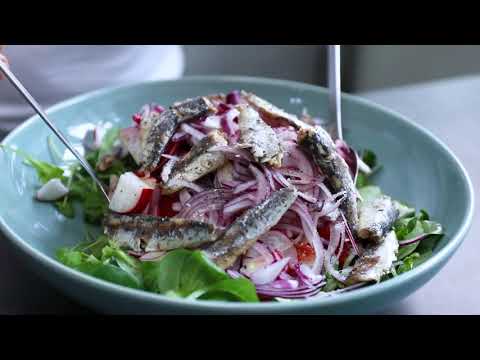 Video: Riga Salata 