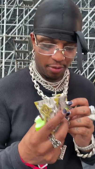 Ski Mask the Slump God's chain is 🔥
