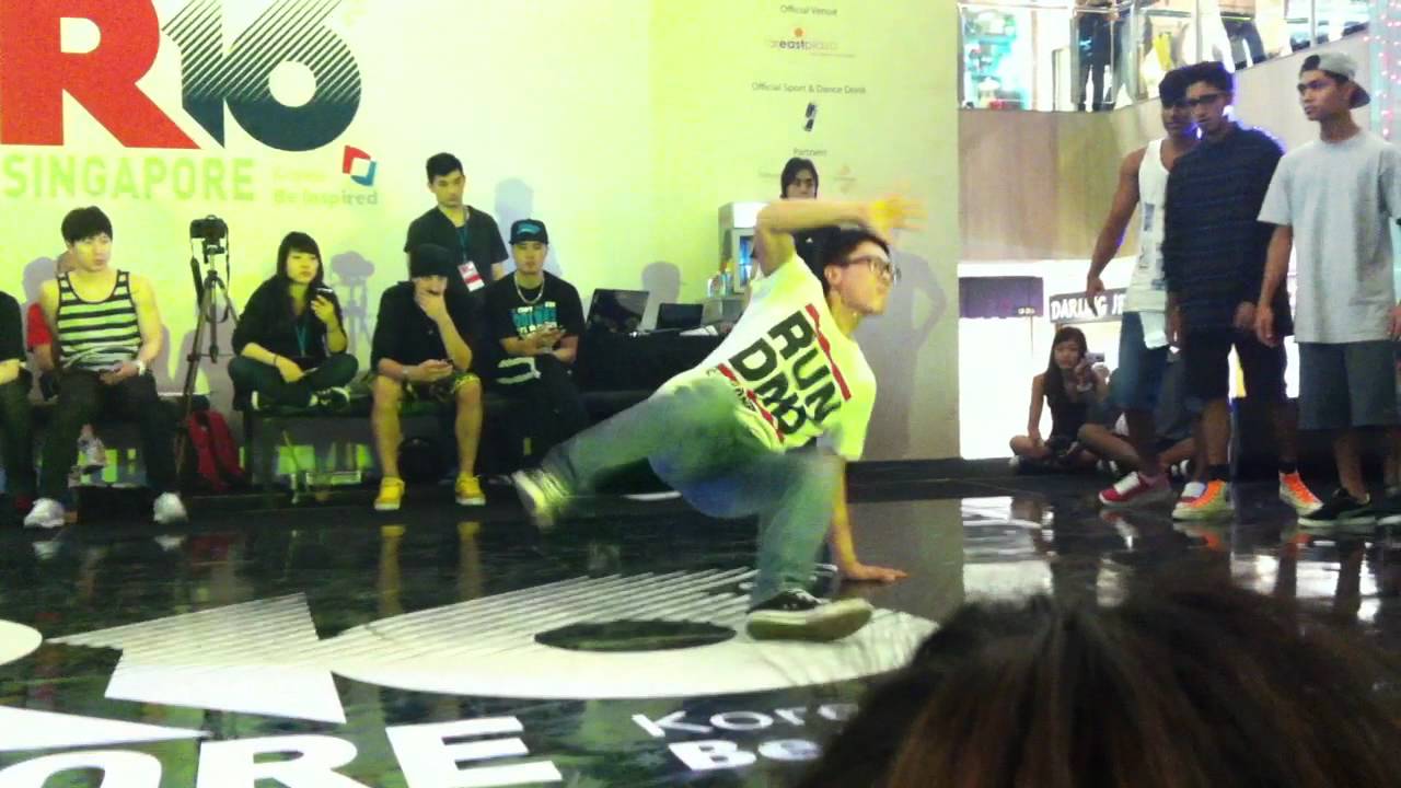 R16 Singapore 2012:  Killa Move Crew VS Massive Breakers