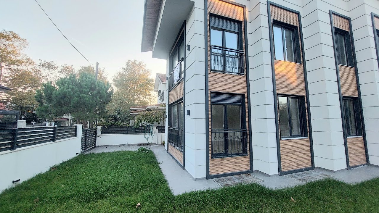 Kilyos'da Merkeze Yakın  Geniş Bahçeli Müstakil Sıfır Satılık Villa  