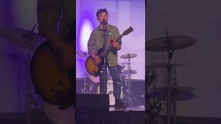 Arctic Monkeys - I Bet You Look Good On The Dancefloor (live cover) 🎸