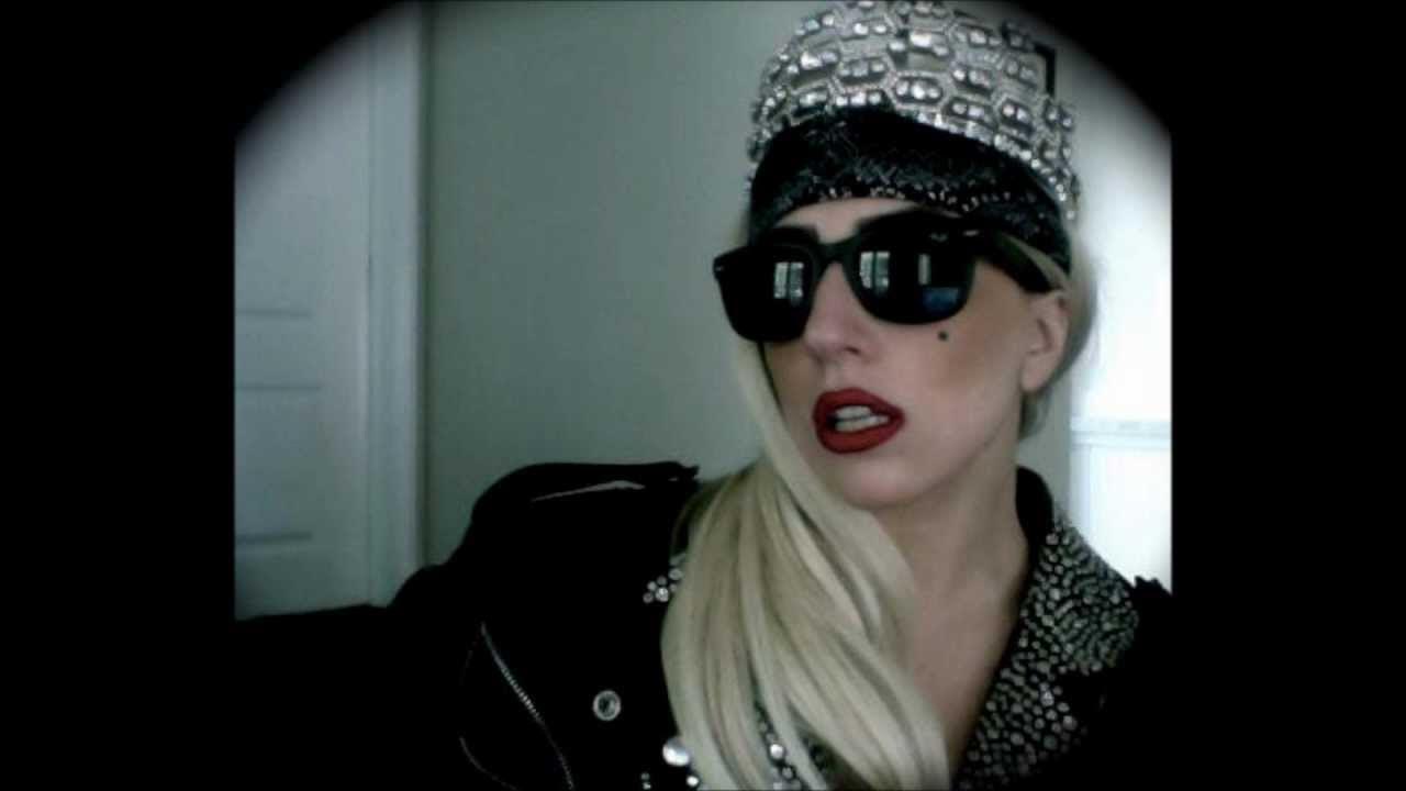 Леди гага 2021. Концерт в париже леди гага. Lady gaga 2012. Lady gaga 2022 tour. Гага санкт петербург.