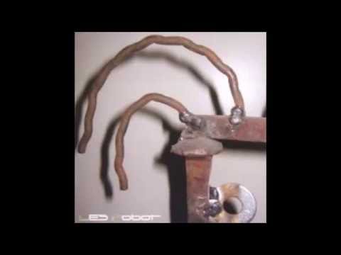 LES ROBOT -