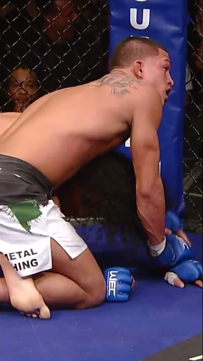 Anthony Pettis goes FULL MATRIX to secure the belt!