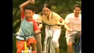 Download lagu CLEAR Anti Dandruff Shampoo Sachet SUNSILK Shampoo Sachet TVC 15s 2009 Hydrite Philippines 30s 2007
