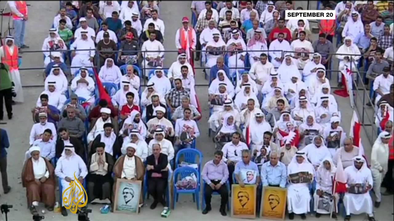 المعارضة البحرينية تنظم مسيرة حاشدة
