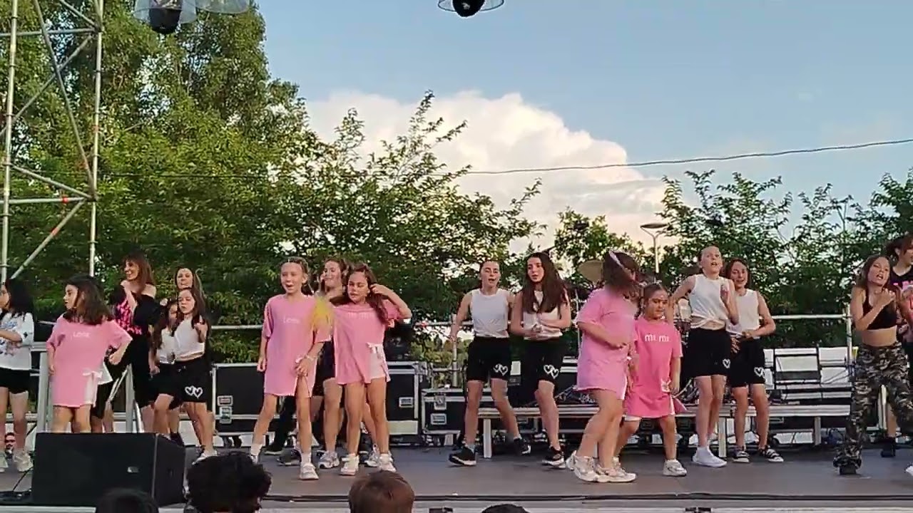 ZONA 3C - FIESTAS 25 - MAMBO