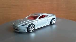 Aston Martin Dbs - Hot Wheels