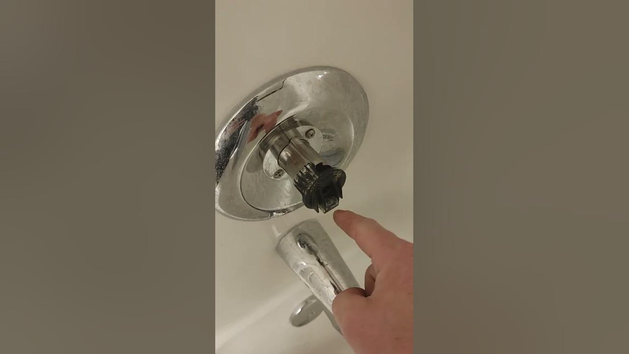 Replacing a Moen Shower Valve Cartridge YouTube