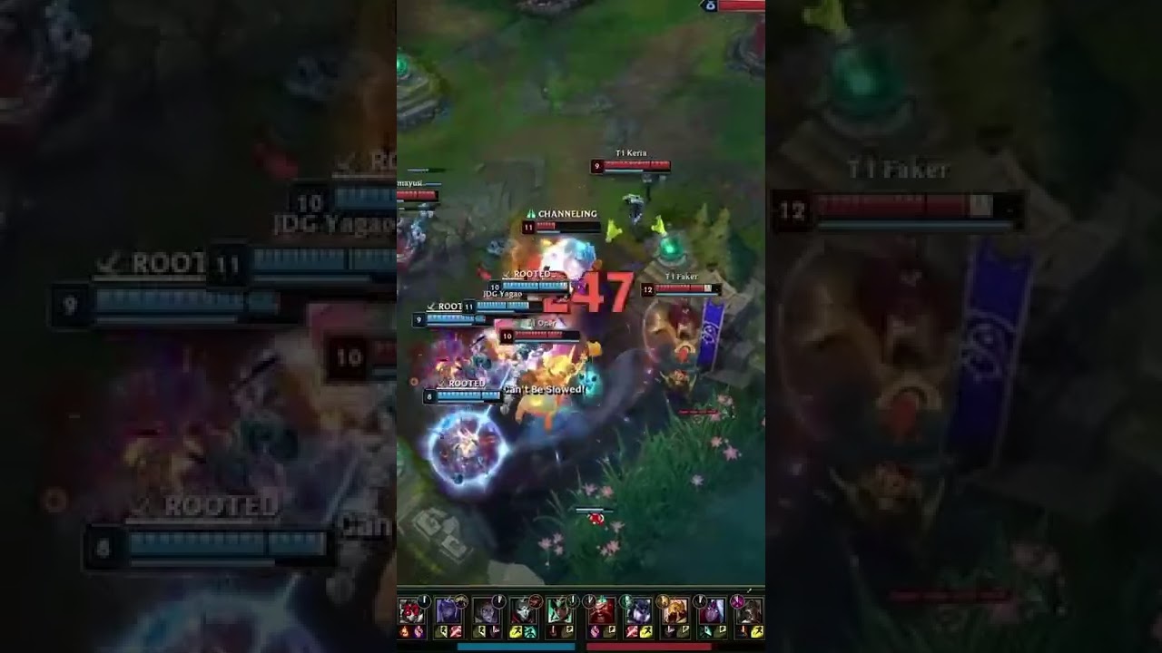 T1 Faker's reaction to his Azir's highlight at Worlds 2022 | Semifinals 