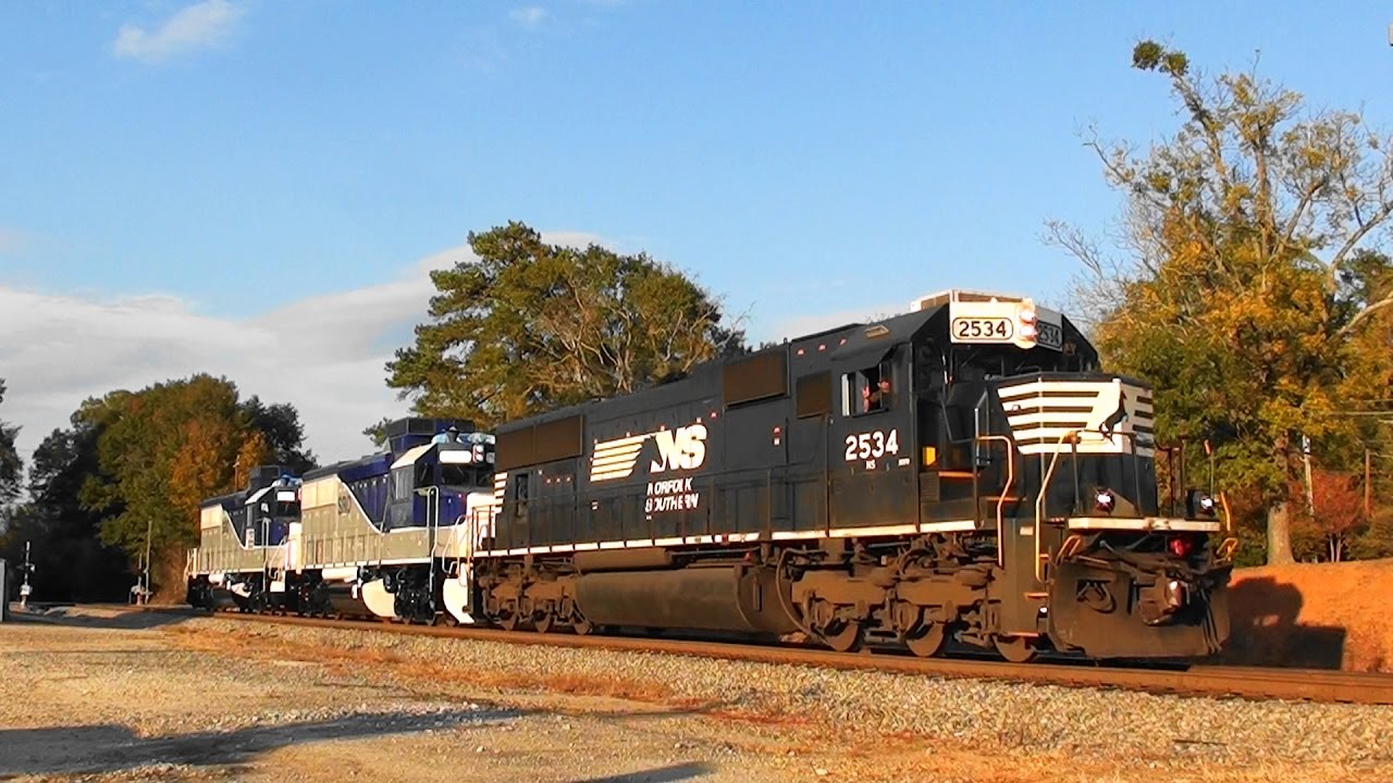 NS 057 with two EMDX Saudi Arabia units