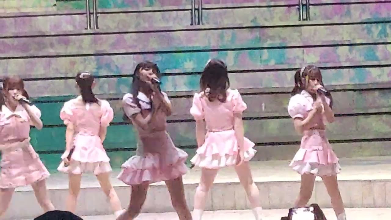 AKB48 Members Performance In Malaysia | LaLaport Sakura Festival @ Rooftop Garden 18/5/24