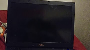 Windows 7 Professional SP1 x64 booting up.