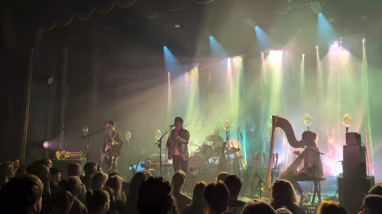 The Barr Brothers - Run Right Into it Live Performance 2026 Show Québec 