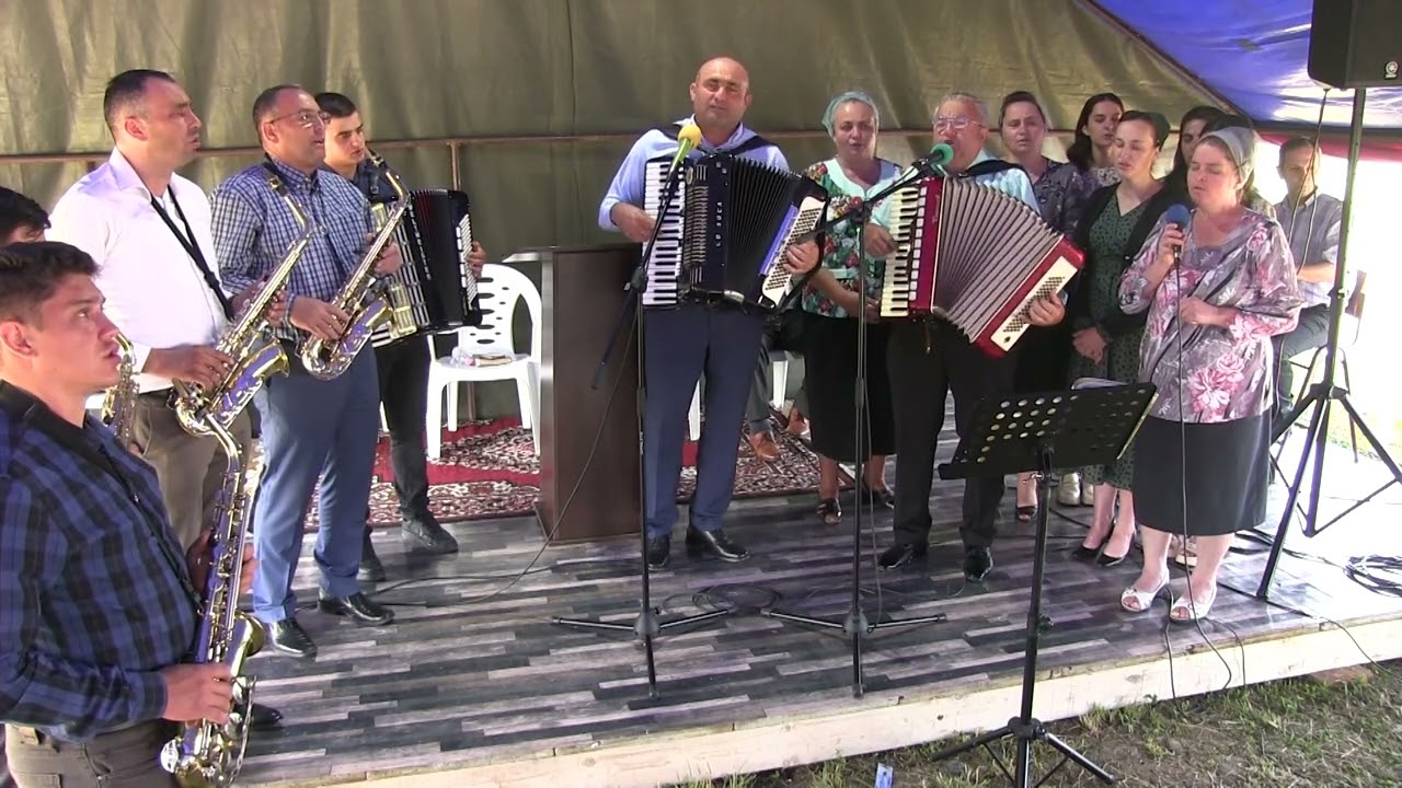 Biserica Penticostală ”Poarte Cerului” BUCIUM  Grupul de la TĂȘAD-Bihor