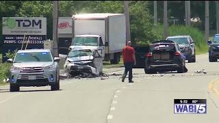 Woman dies following crash on Roue 1 in Scarborough