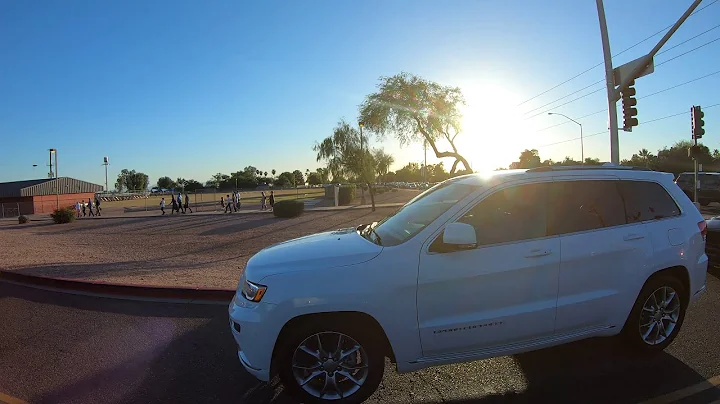 Short Dresses & Heels at Red Mountain High School Graduation, Mesa, Arizona, 23 May 2019, GX017463