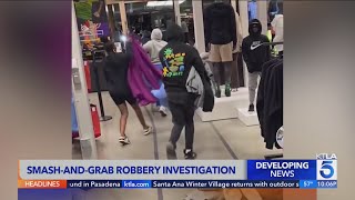 Smashandgrab thieves hit mall in Santa Anita