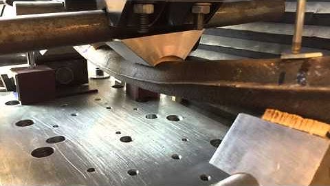 Biocomposite hollow tube in four-point bending test