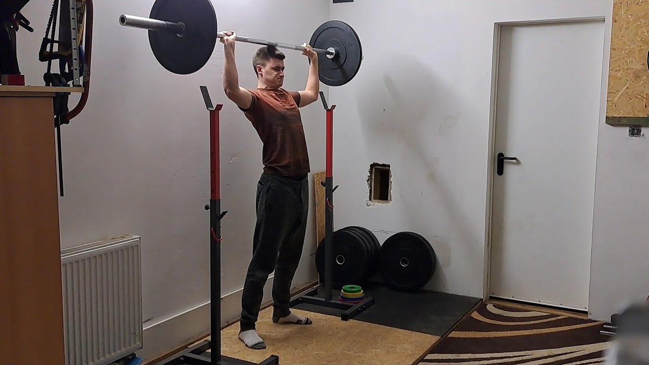 Making Real Gains Shoulder Pressing 30kg!