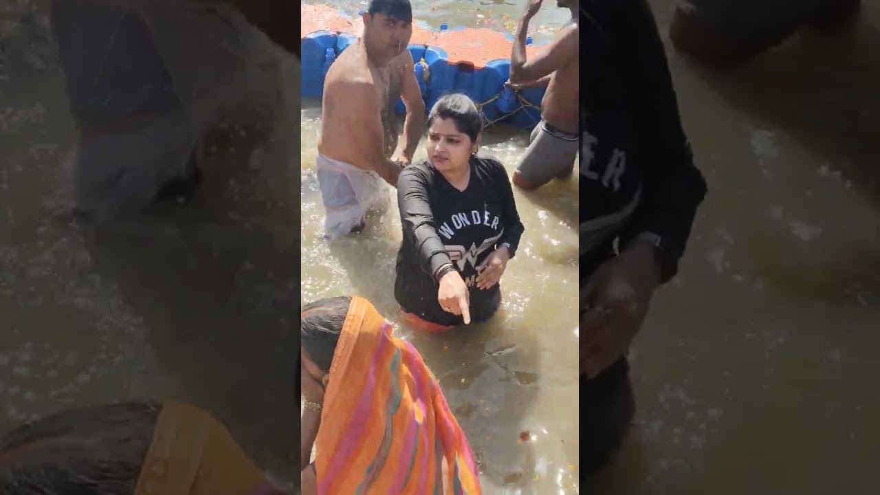 Jai ganga maiya ki paryagraj mahakumbh 