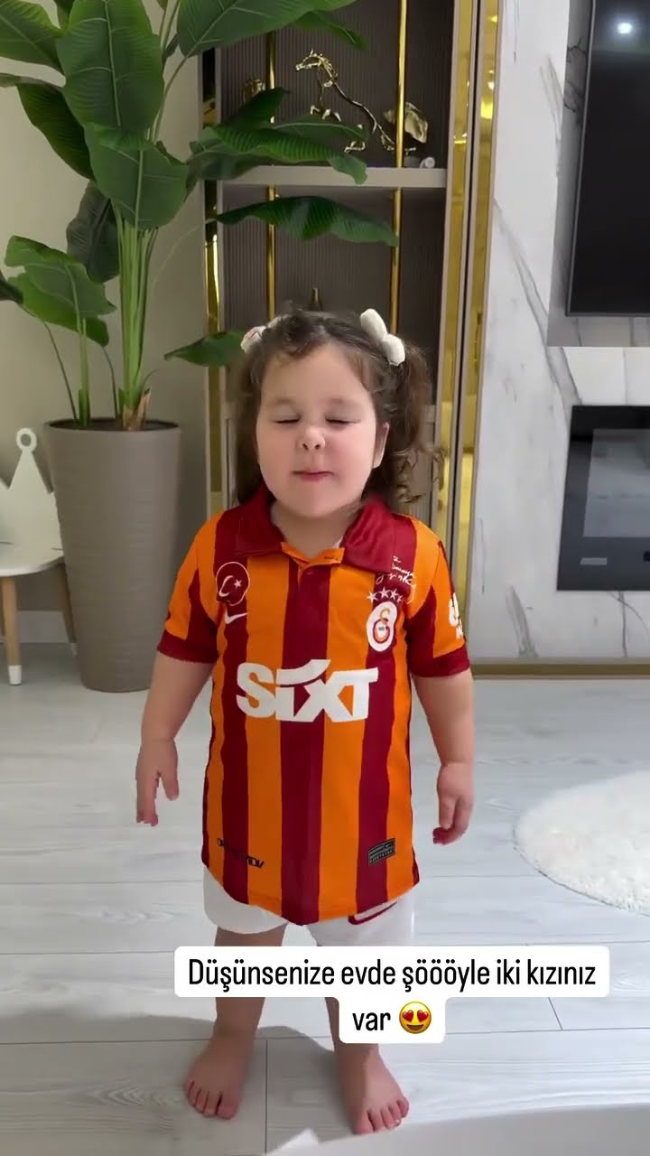 Düşüncenize evde şööylee iki kızınız var?