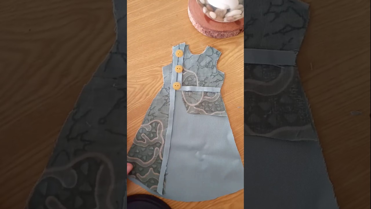 Inspirasi gamis batik kombinasi polos 