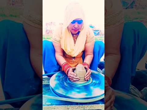 मिट्टी से बने सुंदर गुल्लक 😱🕳️🥛😱😱 प्लीज़ स्पोर्ट करे 🙏🙏🙏🙏