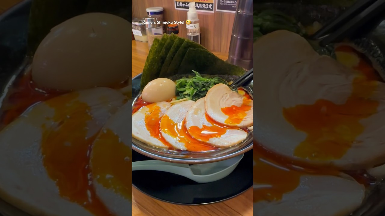 Red Light District Ramen, Shinjuku Style! Tokyo, Japan! Perfection!