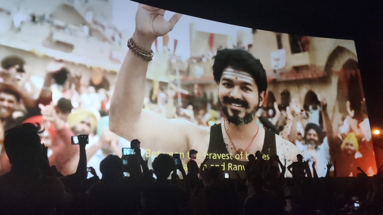 Mersal re-release Celebration🔥🔥 at Kamala Cinemas Vadapalani | Unbelievable Fan Hype