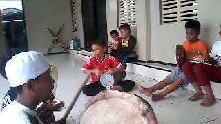 Download Lagu Latihan hadroh Di majlis al ikhwan MP3