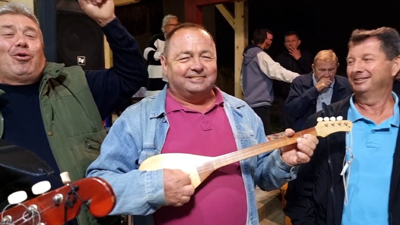 @MALA MOJA SJEDILA NA PRAGU-FURJANSKI BEĆARI 4K...