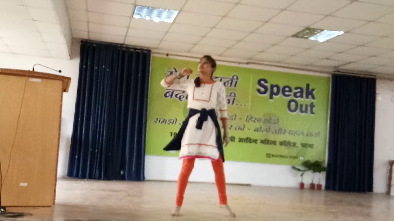 Bekhawf azad h rehna mujhe...