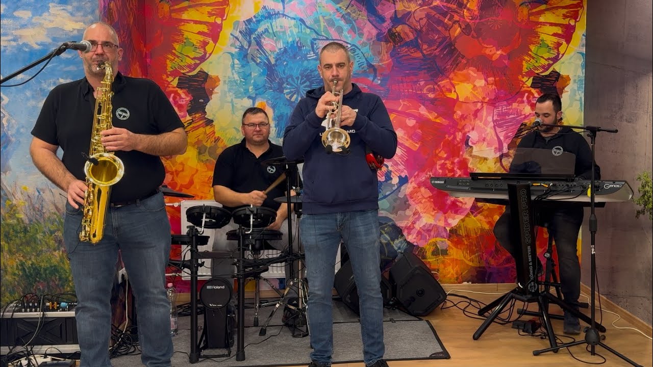 Rácz Olivér és a Central Zenekar - Csárdás mix 2025 Katonadalok