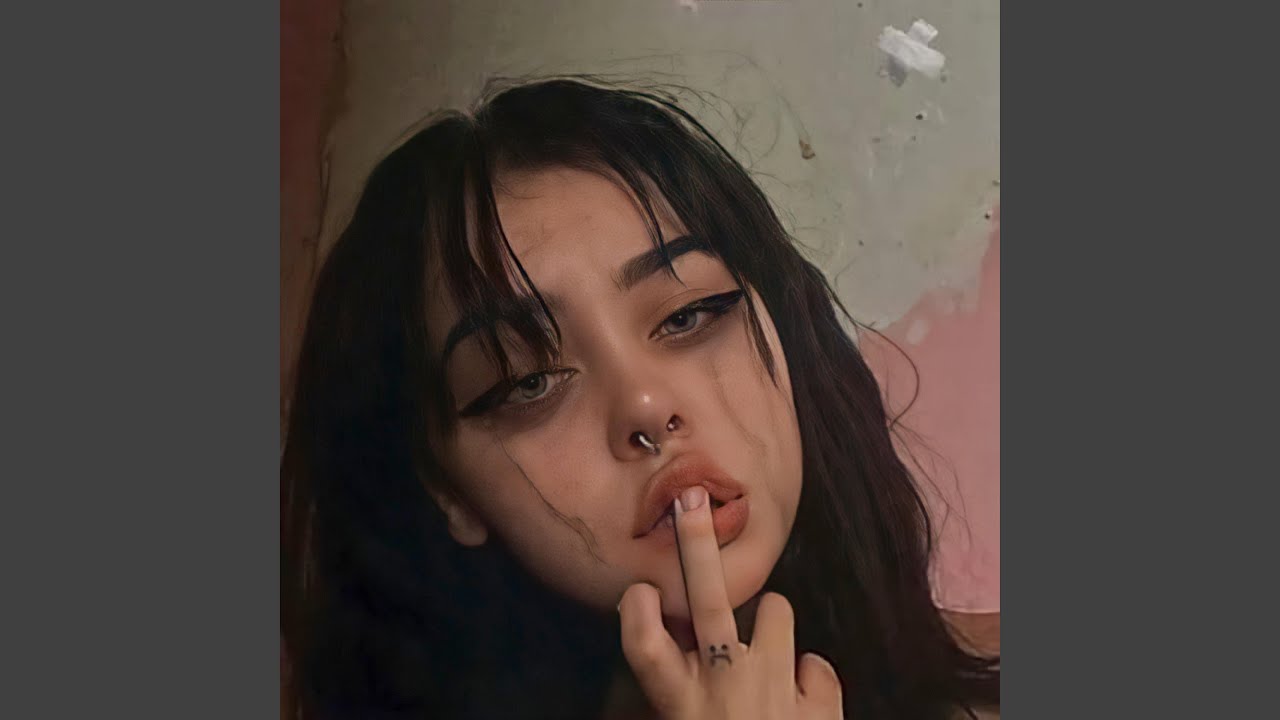 i hate my life (feat. Astrovsthewrld)