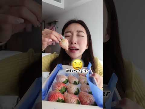 Video: Berapakah berat sebatang strawberi?