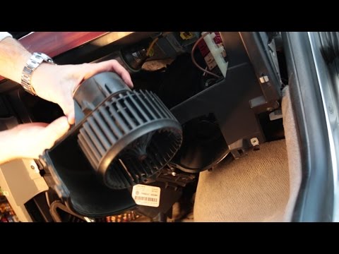 VW Multivan T5 2.5 TDI /výměna ventilátoru topení a pylového filtru kabiny