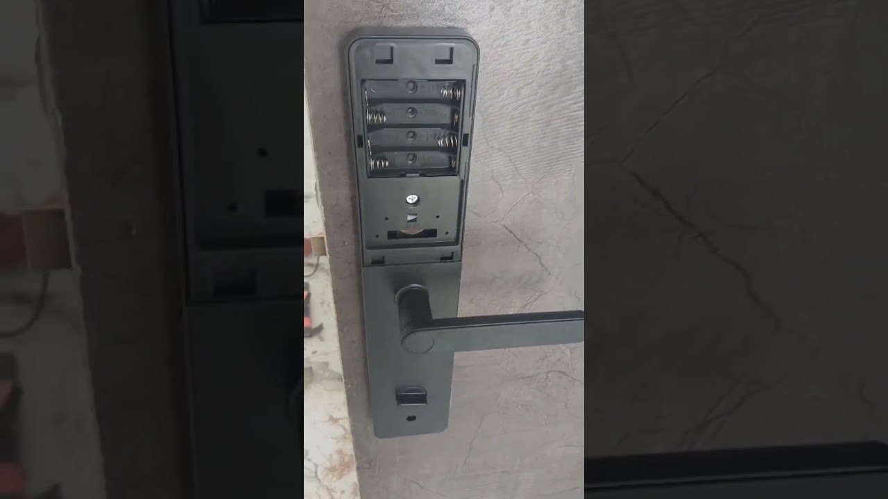 Smart Lock Installer | Fingerprint, Keyless Door & Gate Locks