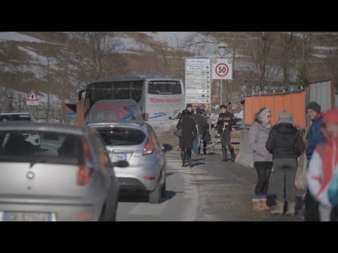 <strong>이탈리아서</strong> 음주 차량 인도 돌진…17명 사상 / 연합뉴스TV (YonhapnewsTV)