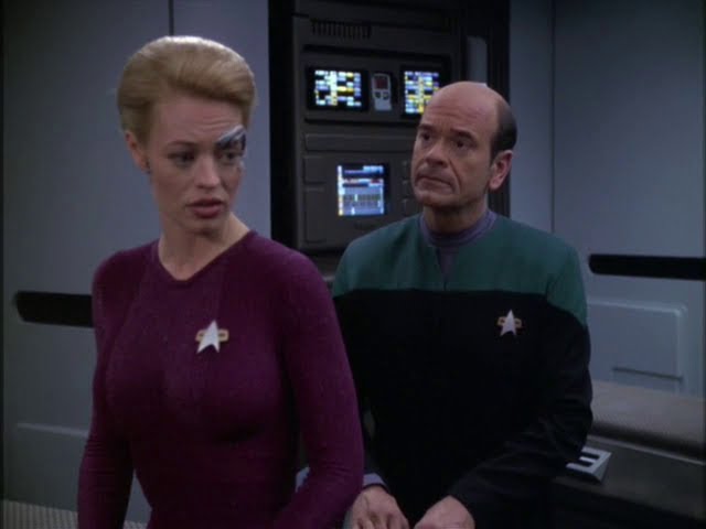 3 Seconds of Every Star Trek: Voyager Episode class=