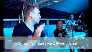 Download Lagu Trompettist met een DJ boeken voor uw jubileum? | Zie link in beschrijving MP3 Download Lagu Trompettist met een DJ boeken voor uw jubileum? | Zie link in beschrijving MP3