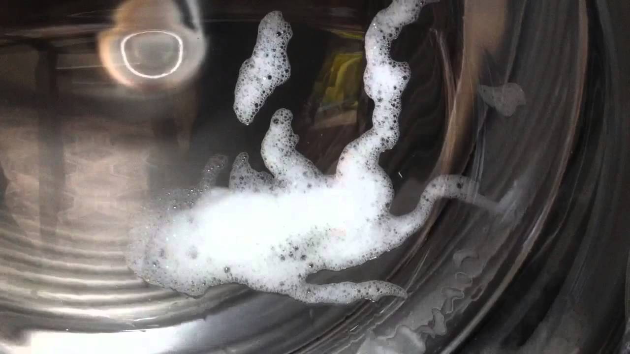 почему много пены