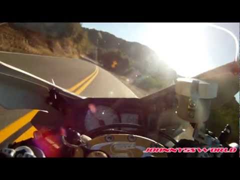 Last Warm Up Lap On The Snake With The GSXR - Mulholland