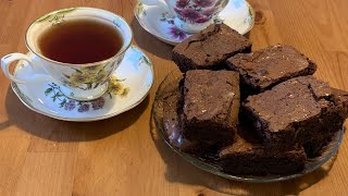 The best brownies! They DISAPPEAR STRAIGHT AWAY Easy recipe, amazing result!