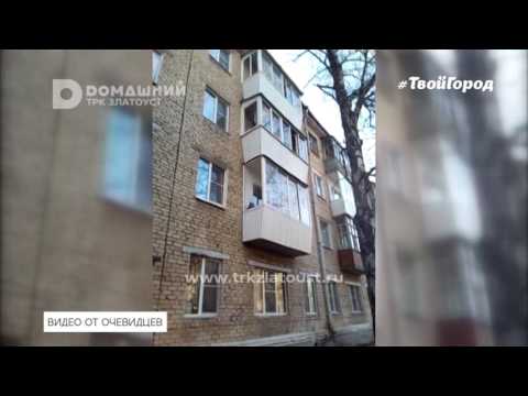 8-летняя девочка погибла, упав с балкона.