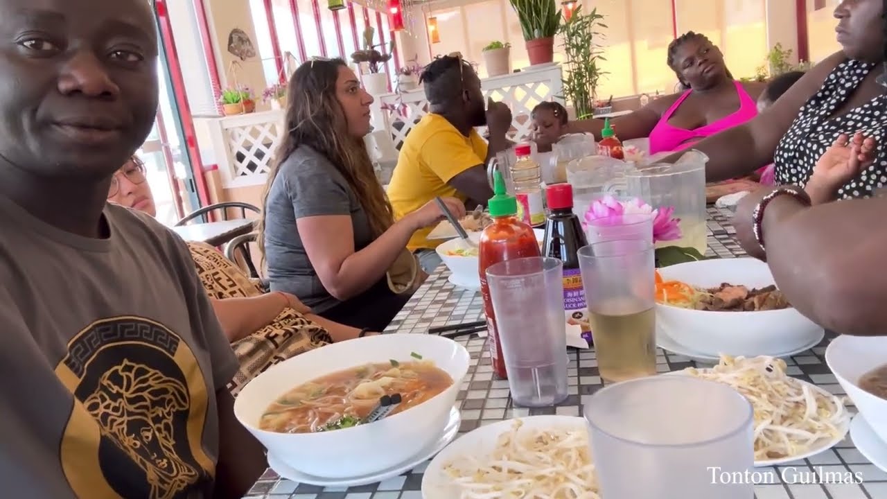 Vivre au Canada, Les Congolais De Vancouver en Dinner