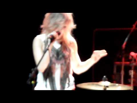 Ellie Goulding - Starry Eyed (The Phoenix, Toronto...